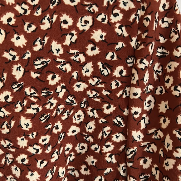 New women’s dress - Picture 8 of 8